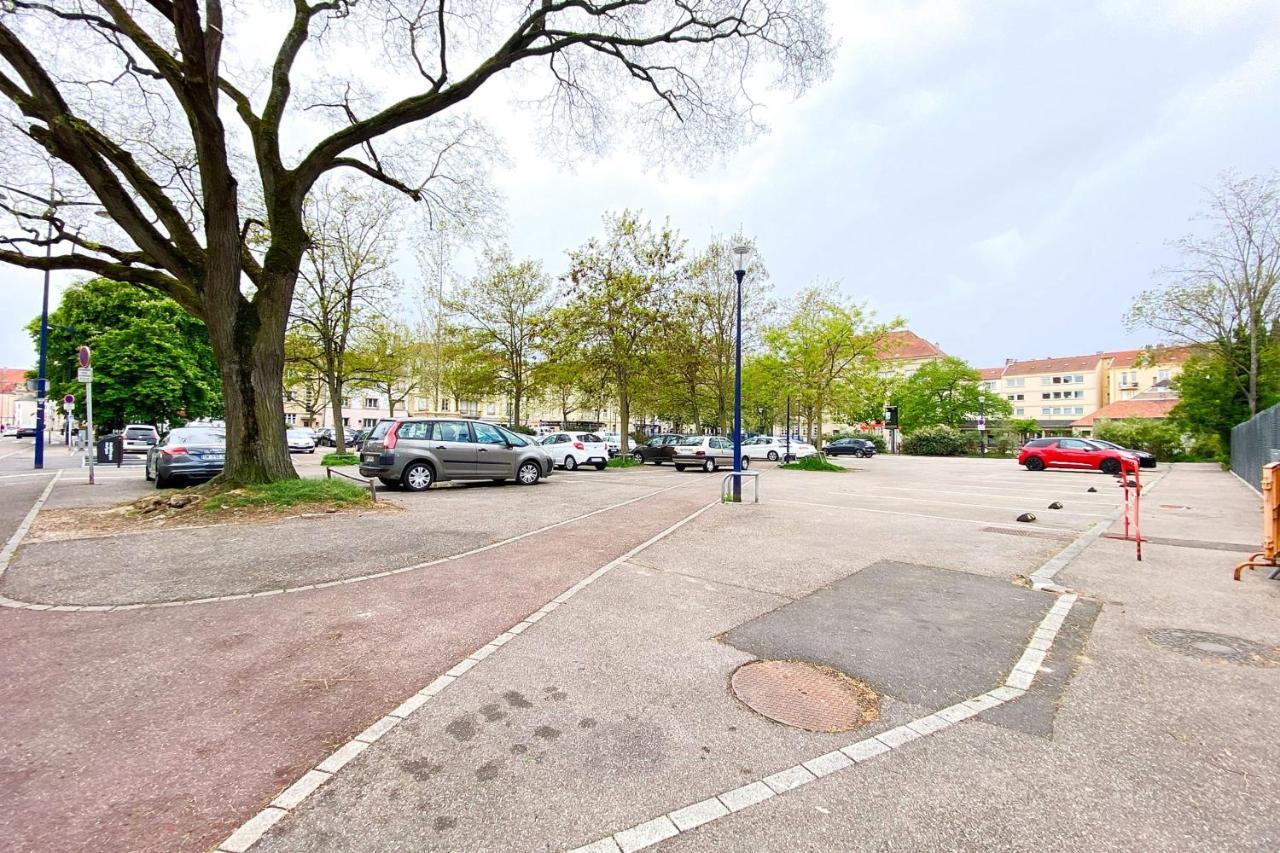 Chez Come Metz Bagian luar foto